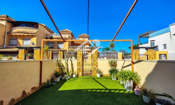 Resale - Townhouse - Guardamar del Segura - Center - El Raso