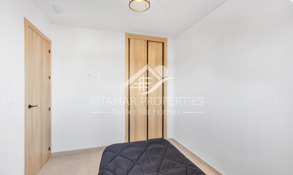 Resale - Apartment - Guardamar del Segura - El Raso
