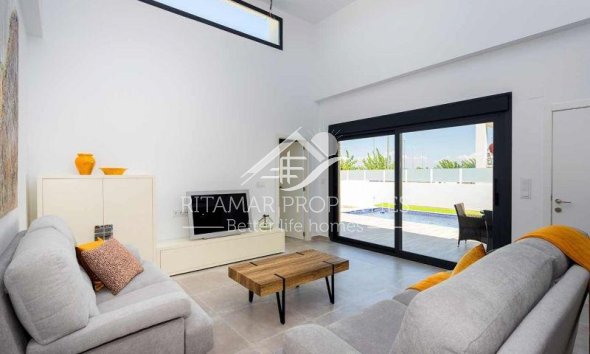 Neubau - Quad House - Daya Nueva - Centro