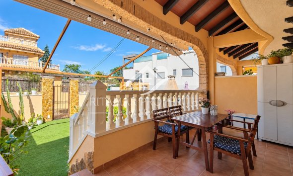 Resale - Townhouse - Guardamar del Segura - Center - El Raso