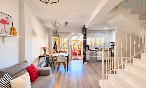 Resale - Townhouse - Guardamar del Segura - Center - El Raso