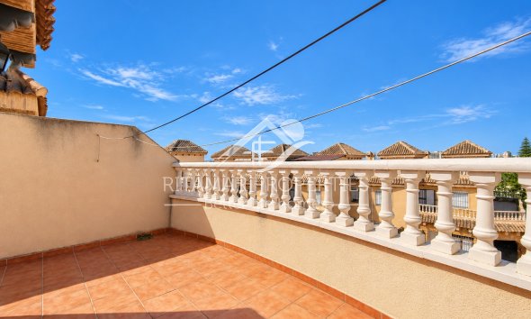 Resale - Townhouse - Guardamar del Segura - Center - El Raso