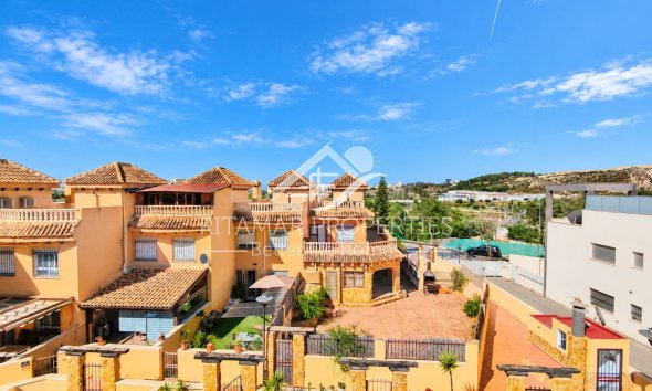 Resale - Townhouse - Guardamar del Segura - Center - El Raso