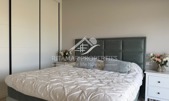 Resale - Villa - Pinoso