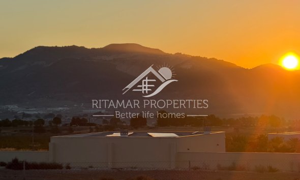Resale - Villa - Pinoso