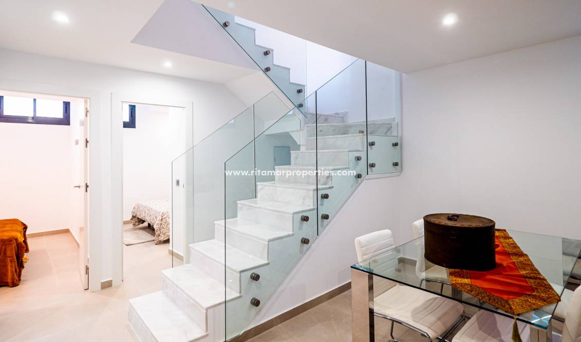 Obra Nueva - Villa - Algorfa