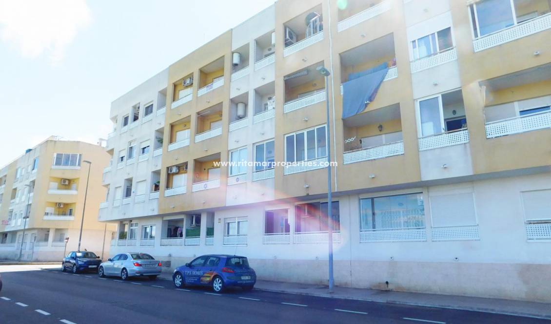 Sale - Apartment - Almoradi