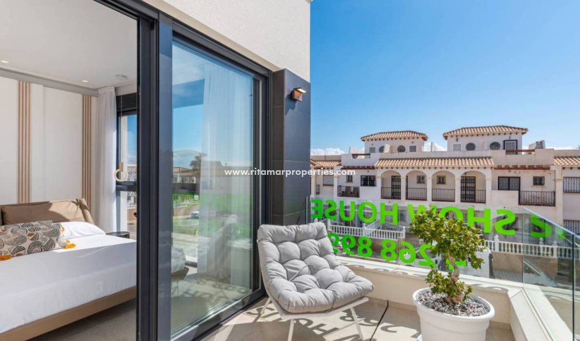 Nieuwbouw - Villa - Torrevieja - Punta Prima