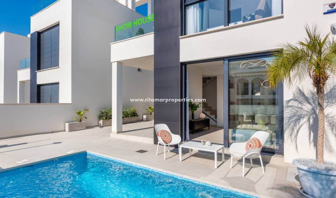 Nieuwbouw - Villa - Torrevieja - Punta Prima