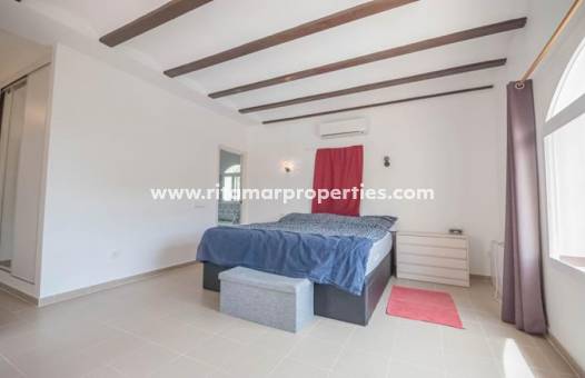 A Vendre - Villa - Bolulla